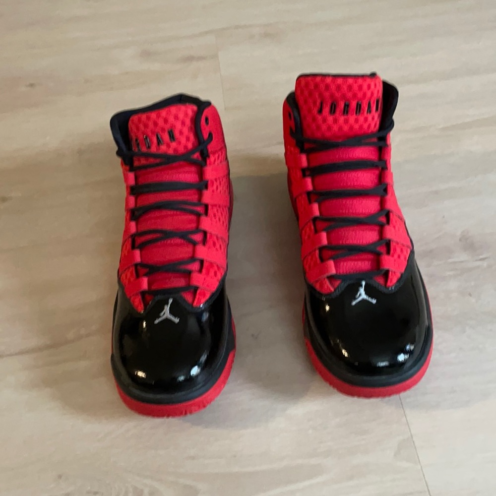 Jordan Max Aura 7y